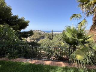 Villa con piscina climatizada y vistas panorámicas al mar - 3