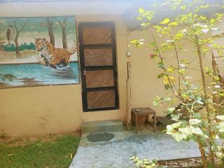 Tharu Lodge - Sauraha - 8