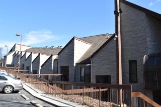 Cozy Mountain Getaway! Mountain views! 2 bed, 2 bath, Sleeps 6 - 9