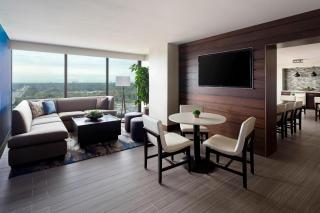 Baton Rouge Marriott - 2