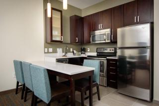 Residence Inn by Marriott Cleveland Avon at The Emerald Event Center - Avon - 0