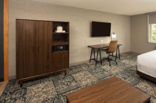 Four Points by Sheraton Chicago Schaumburg - Schaumburg - 4