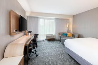 Courtyard by Marriott Atlanta Alpharetta/Avalon Area - Alpharetta - 9