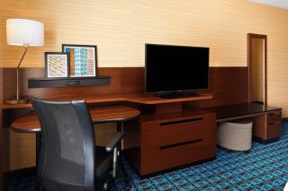 Fairfield Inn & Suites by Marriott Fresno Yosemite International Airport - Fresno - 2
