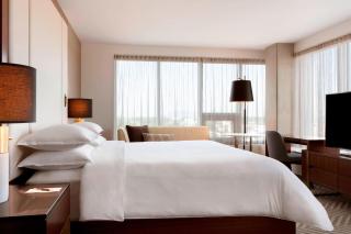 Sheraton Saint-Hyacinthe Hotel - 1