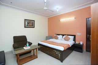 Hotel O Kalkaji Residency Bnb Near Lotus Temple - New Delhi - 9
