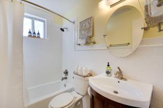 Deck, Fire Pit and Grill Lakefront Oklahoma Abode - 1