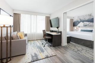 Delta Hotels by Marriott Vancouver Downtown Suites - Vancouver - 0
