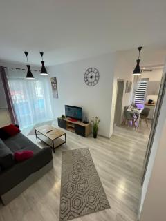 Apartament Nowoczesny Komfortowy Kustronia z Garażem Balkonem Wanną - 9