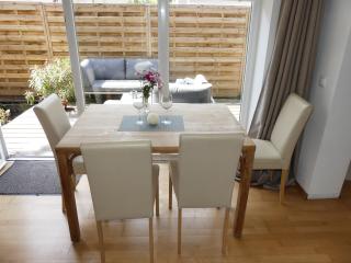 Top-2 Zimmer Ferienwohnung in Salzburg mit Terrasse - Salzburg - 1