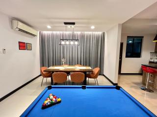 TcVila2 5BR 17PAX NearTC DinosaurLand, PoolTable - Kuantan - 7