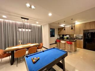 TcVila2 5BR 17PAX NearTC DinosaurLand, PoolTable - Kuantan - 9