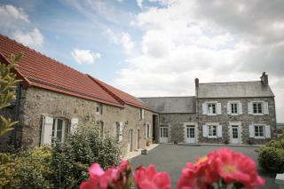 CRASVILLE- EN COTENTIN VUE EPOUSTOUFLANTE SUR LA MER - Crasville - 9