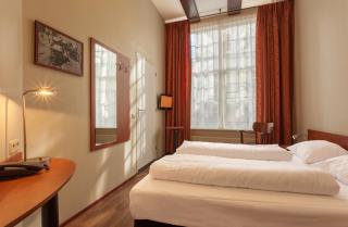 A-Train Hotel - Amesterdão - 7