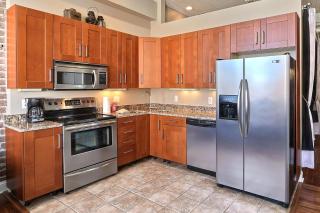 Broughton Hideaway - Savannah - 3