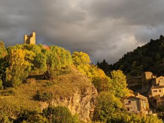 Atalaya - Montserrat Figueras - Gîte pour 8 personnes - 4 chambres en suite - Piscine - Llo - 4