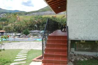 Hosteria Puerta del Nus - Cisneros - 4
