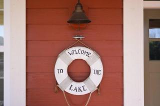 Oasis Cottage- Waterfront experience without the expensive fee! - Oroville - 2