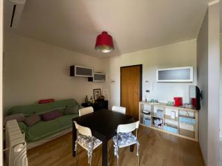 A Casa di Amici - intero appartamento - Free parking - wi-fi - 9