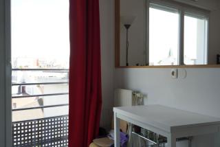 chambre privée POUR FEMME UNIQUEMENT dans appartement à partager - 15 minutes Paris-10 minutes stade de France - 3