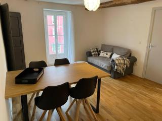 Charmant T3 Centre ville Corté - 1