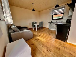 Apartament na Ogrodowej - 2 sypialnie, ogród, taras, parking - 2