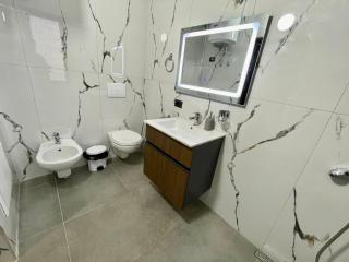 Keon superb studio apartament - Tirana - 5