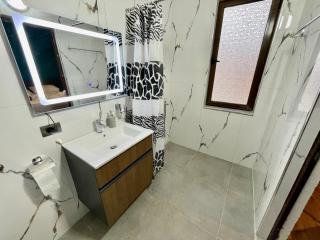 Keon superb studio apartament - Tirana - 3