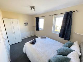 Cliff Haven, Sea View Holiday Home. - 1