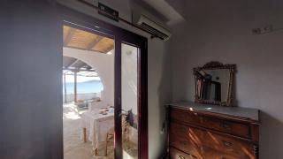 Styfilia Beachfront Apartment - Ground Floor - 6