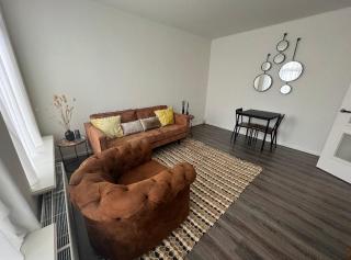 88 12Apartement City Enschede with Private Parking - 0