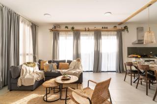 HaKerem Luxury Apartments - 7