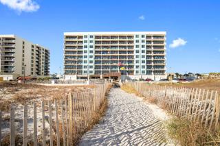 Island Winds East 408 by ALBVR - Gorgeous condo with million dollar views in the best location on the beach - Gulf Shores - 5