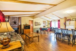 Waterfront House with Boat Slip on Lake Eufaula! - 7