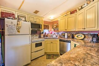 Waterfront House with Boat Slip on Lake Eufaula! - 2