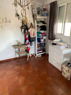 Habitación luminosa en piso compartido - 1