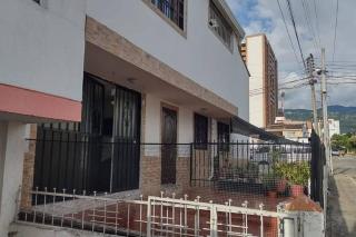 Aparta estudio Fantástico - Bucaramanga - 1