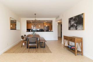 Modern Oceanview Condo - Steps to the Beach! - Miami Beach - 6