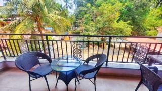Luxurious 2 Bedroom Flat - 4