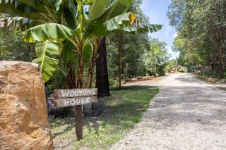 Honeybird Hideaway, a private subtropical retreat - 9