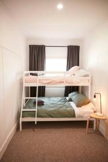 Enjoy a renovated retreat with outdoor bath - Creswick - 3