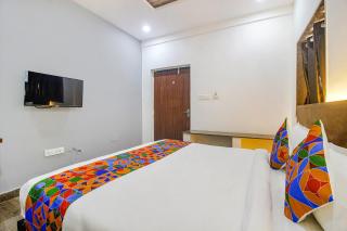 FabHotel Dark Inn - Nr Lanco Hills Road - Hyderabad - 5