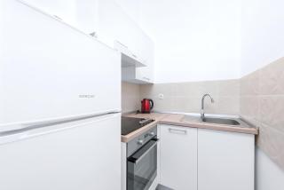 Mima City Center Balcony Studio 5 - Rijeka Rent - Rijeka - 7