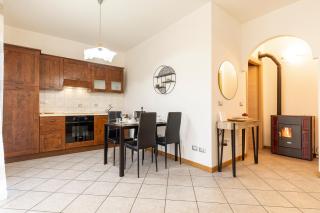 VIVI TIRANO[300m dal treno rosso del Bernina] - 4