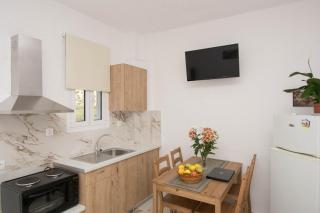 Zervakis Apartments - 3