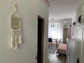 BEAUTY APARTMAN CORVIN - Budapest - 6
