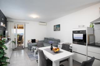 SEA VIEW apartment with FREE parking - Pula - 9