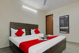Hotel O King Stay Near Tdi Mall - New Delhi - 9