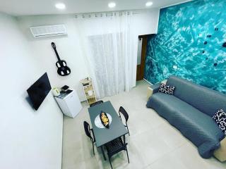 tutta nata storia - Naples - 6