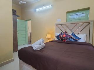 OSI Apartments Khar West - 3